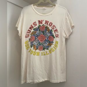 MadeWorn Guns n Roses Use Your Illusion Distressed Tee